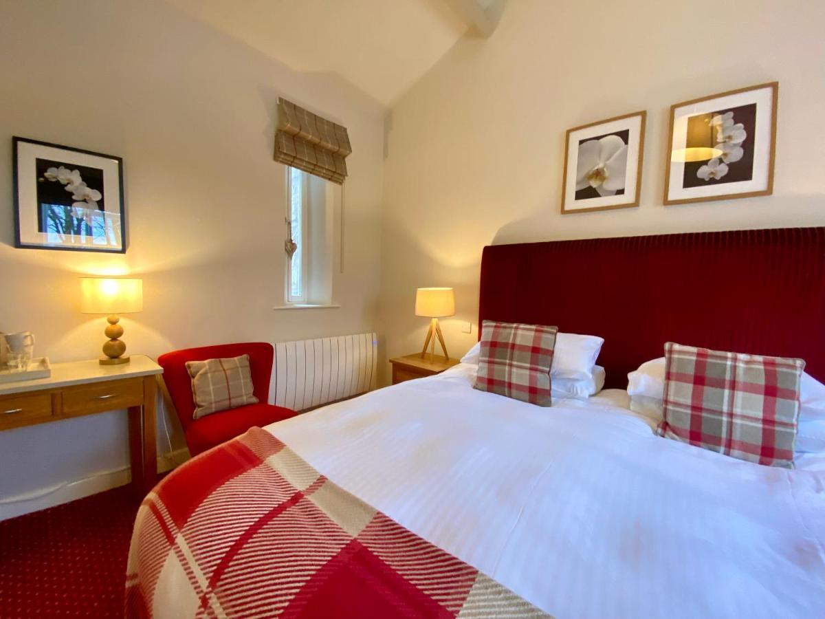 The Craven Arms 3*